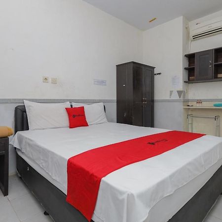 Reddoorz Near Stasiun Malang Kota Lama 2 Bagian luar foto