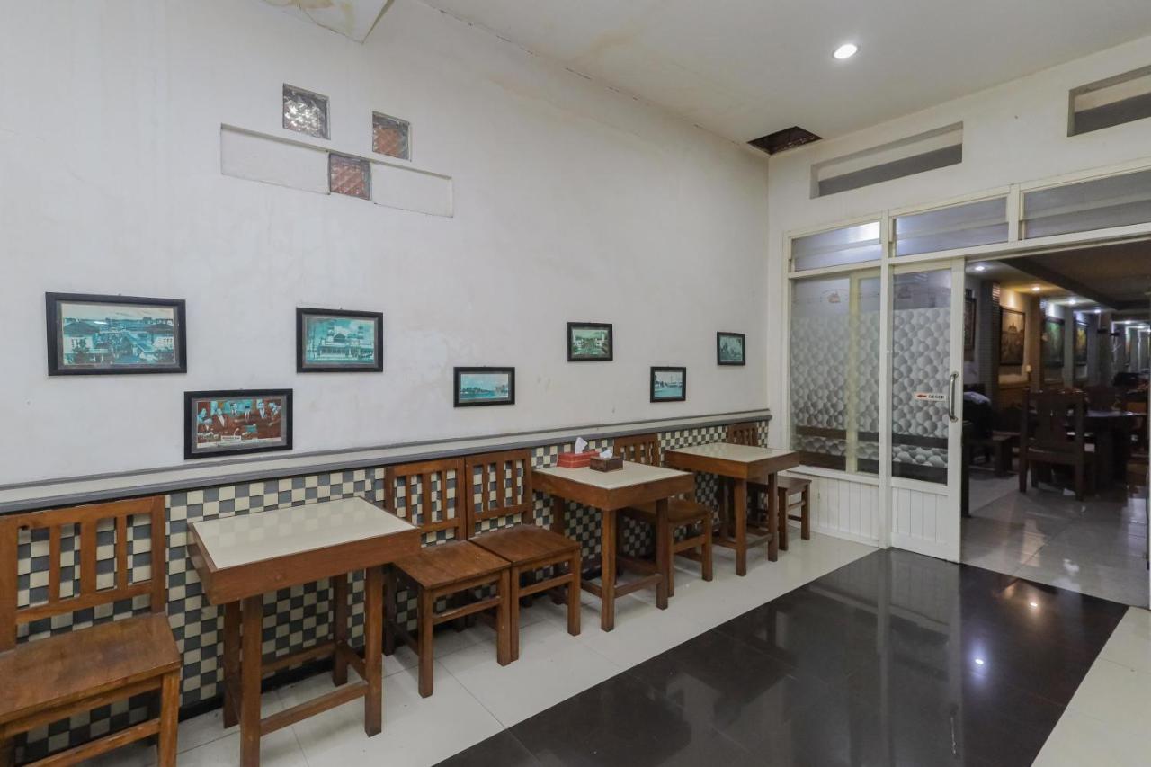 Reddoorz Near Stasiun Malang Kota Lama 2 Bagian luar foto